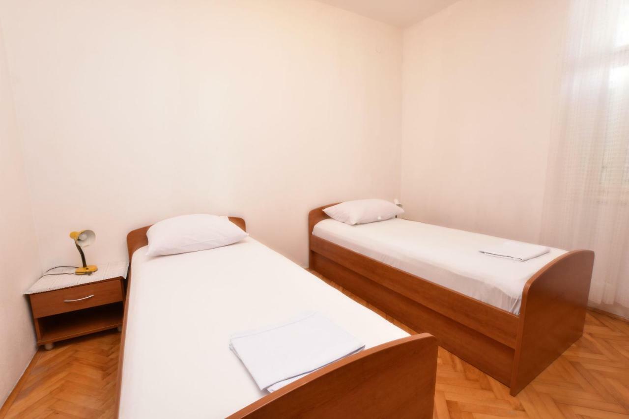 Apartment Damir Primošten Eksteriør billede
