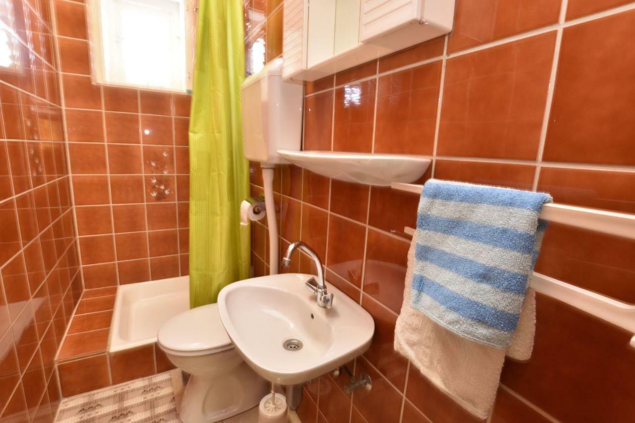 Apartment Damir Primošten Eksteriør billede