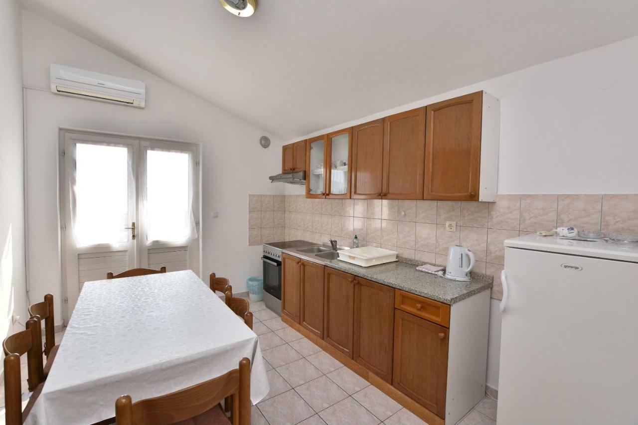Apartment Damir Primošten Eksteriør billede