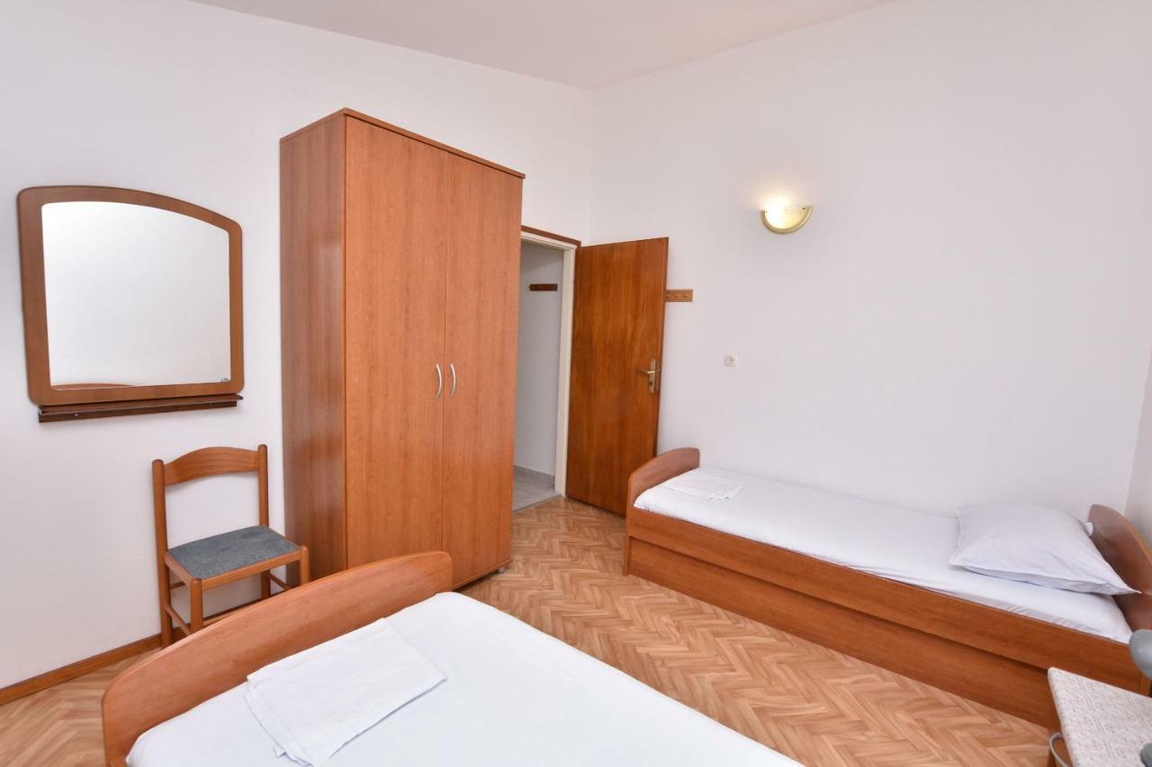 Apartment Damir Primošten Eksteriør billede